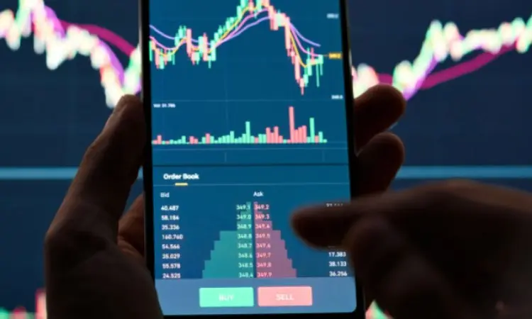 Scalp Trading: Profiting from Small Market Movements