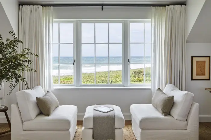 Curtains: The Essential Window Treatment for Your Living Room