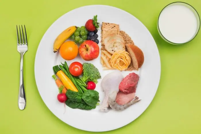 Maintaining A Healthy Life Requires A Balanced Diet