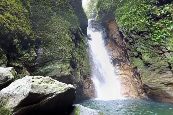 Walet Waterfall, the Charm of a Beautiful and Exotic Waterfall in Bogor